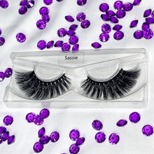 Load image into Gallery viewer, Sassie - Premium lashes from CeQuince Beauty - Just $7! Shop now at CeQuince Beauty
